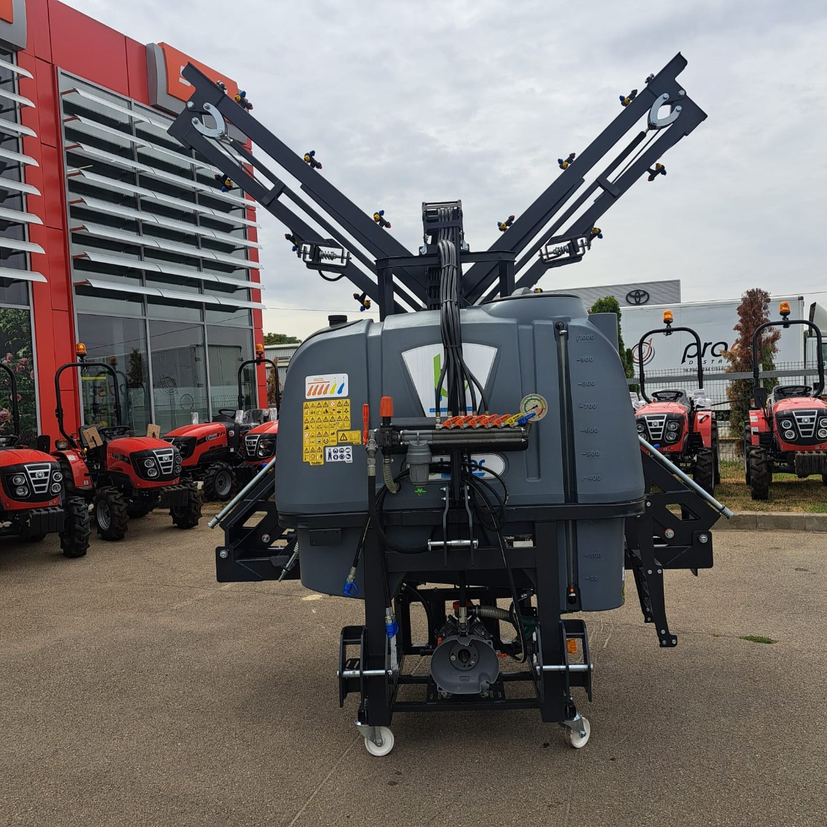 erbicidator_bufer_panter_anatolia_hidro_purtat_1000_litri_16_metri_in_x_1__1