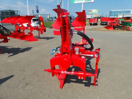 Plug reversibil hidraulic UNLU, cu 2 brazde, 45 - 85 CP, model usor, stoc Ploiesti, produs nou, matricola 2023, serie 20230001895