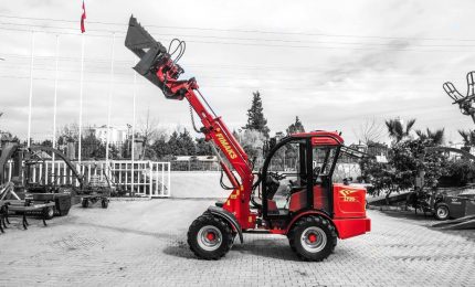 Incarcator autopropulsat telescopic Fimaks FMLT 50, 50 CP, motor LS, Tier V, cu cupa multifunctionala