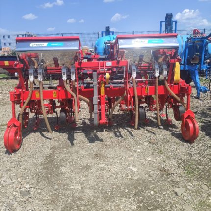 Prasitoare porumb cu fertilizare Bufer, 5 randuri, buncar fertilizare de inox 2*200 litri, produs nou, matricola 2023, stoc Ploiesti